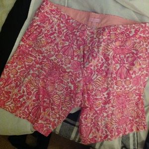 Lilly Pulitzer Chipper shorts SZ 16
